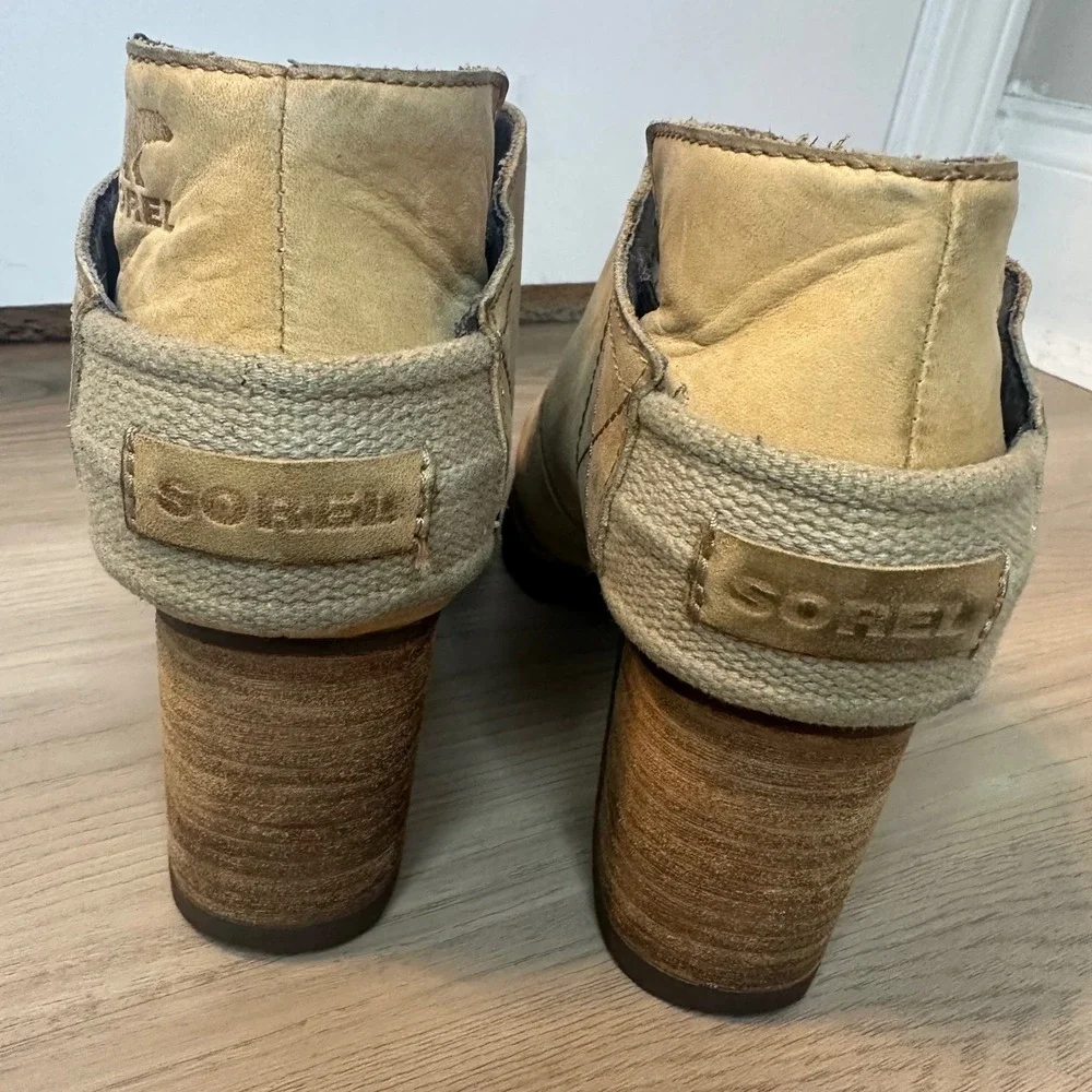 Sorel 7.5 Addington Chelsea Boot‎ In camel